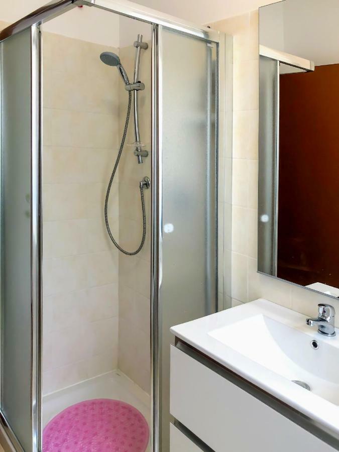Apartment La Quiete 07 View By Gardadomusmea